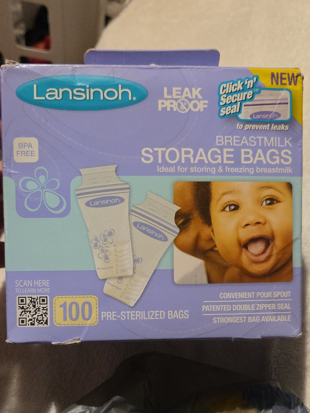 Lansinoh Lavender and Light Blue Breastmilk Storage Bags Pack